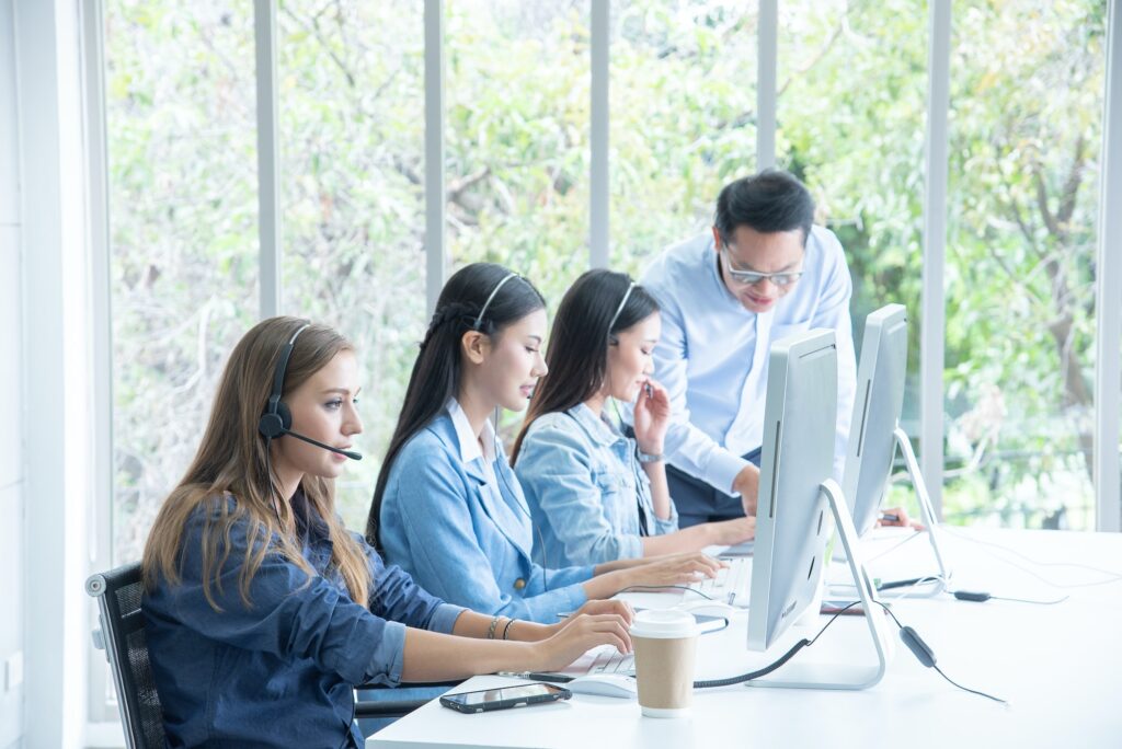 Team woman Call center service customer support or sales agent give advice and help solve problems